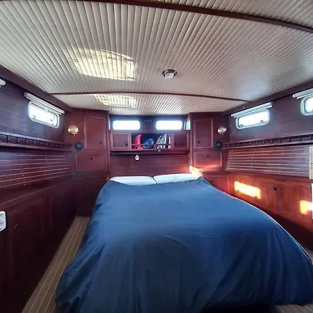 Excelente Velero Clasico En Valencia